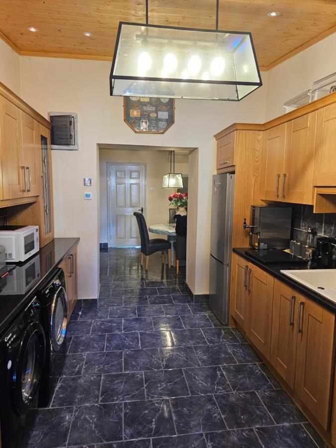 Baron Park House Apartment Клонмел Екстериор снимка